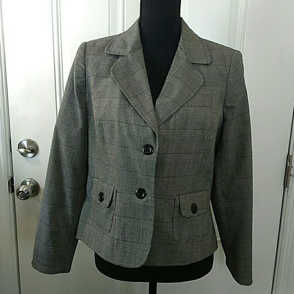 R.Q.T. petite jacket  - Picture 1 of 8